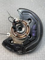 Ford / EXPLORER / Кулак поворотный