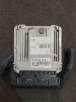 Audi / A6 / Блок управления двигателем