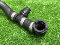 BMW / 7-Series / Шланг расширительного бачка