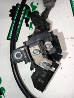 Volkswagen / Touareg / Провод положительного вывода