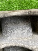 BMW / X5 / Опора двигателя