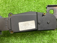 Audi / Q7 / Замок багажника