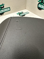 Porsche / Cayenne / Подлокотник