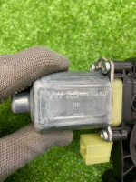 Audi / Q8 / Мотор стеклоподъемника