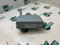 Volkswagen / Touareg / Блок усилителя радио