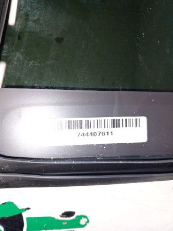 BMW / X5 / Стекло двери