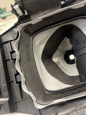 Mazda / CX-5 / Кожух ручки КПП