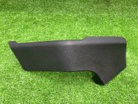 Audi / Q8 / Накладка стойки