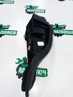 Audi / A5 / Направляющая ремня безоп.