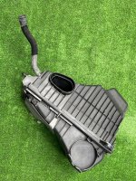 Audi / Q7 / Корпус воздушного фильтра