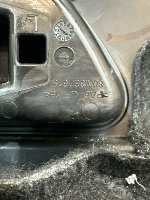 Audi / Q5 / Обшивка багажника