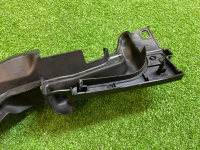 Audi / A5 / Пыльник крыла