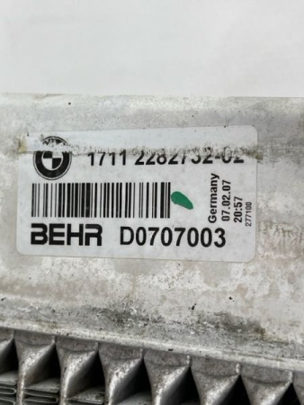 BMW / M6 / Радиатор