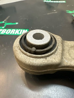 Audi / Q7 / Рычаг подвески