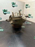 Audi / Q7 / Кулак поворотный