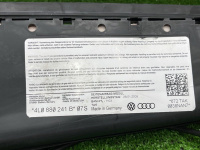 Audi / Q7 / Подушка безопасности в сиденье