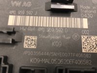 Volkswagen / Touareg / Блок управления двери