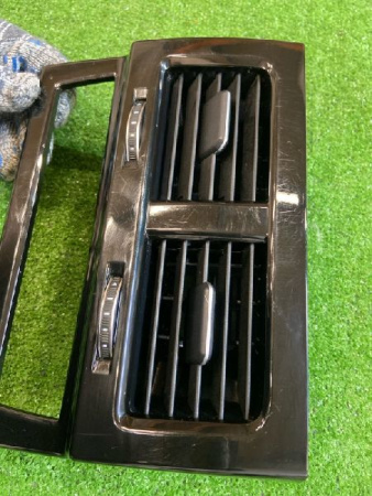 Volkswagen / Touareg / Воздуховод