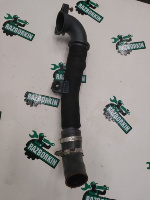 Audi / Q3 / Патрубок впускной системы