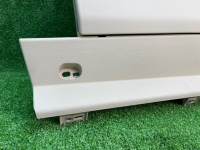 Volkswagen / Touareg / Бардачок