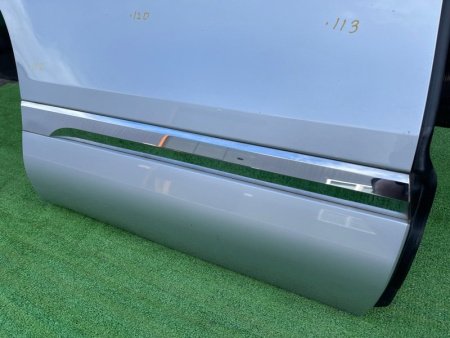 Volkswagen / Touareg / Дверь боковая