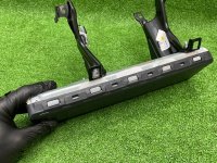 Audi / A4 / Подушка безопасности в колени