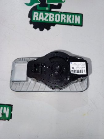 Volkswagen / Touareg / Блок управления светом