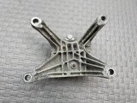 Audi / A4 / Кронштейн АКПП