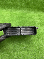 Audi / A4 / Блок управления двигателем