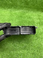 Audi / A4 / Блок управления двигателем