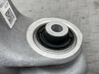 Audi / A6 / Кулак поворотный