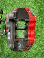 Audi / Q7 / Суппорт тормозной