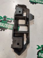 Porsche / Cayenne / Кронштейн бампера