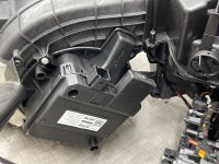 Audi / SQ8 / Печка салона