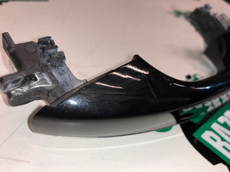 Mercedes-Benz / GLC 250d 4-matic / Ручка двери внешняя