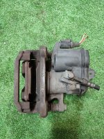 Audi / A5 / Суппорт тормозной