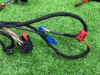 Audi / Q8 / Проводка центральной консоли