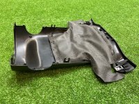 Audi / A5 / Кожух рулевой колонки