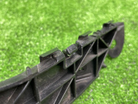 Ford / EXPLORER / Кронштейн крыла