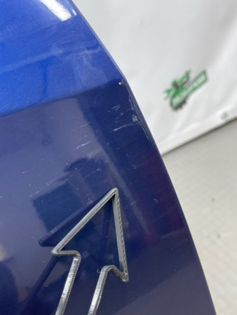 Audi / A6 / Дверь боковая