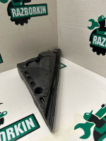 BMW / 5-Series / Уплотнитель зеркала двери