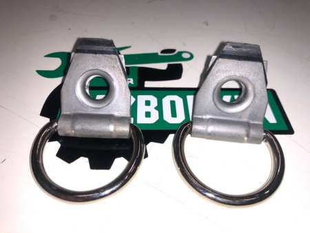 Mercedes-Benz / GLC 250d 4-matic / Крючок багажника