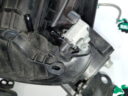 Mitsubishi / Outlander / Коллектор впускной