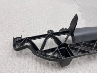 Audi / Q7 / Кронштейн бампера