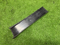 BMW / 7-Series / накладка направляющей стойки стекла