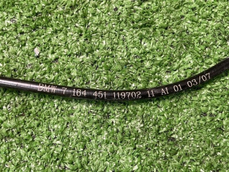 BMW / M6 / Трос замка капота