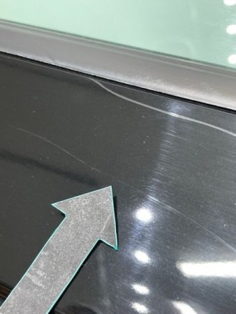 Audi / A4 / Дверь боковая