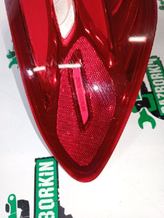 Mercedes-Benz / GLC 250d 4-matic / Фонарь задний