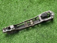 Mercedes-Benz / 190e / Ручка двери внешняя