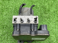 Audi / A6 / Блок ABS